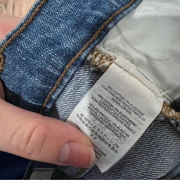 Madewell 9" High-Rise Skinny Jeans: Destructed-Hem Edition - Picture 13 of 15